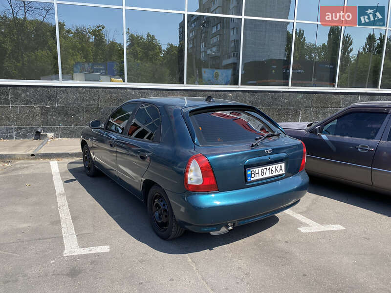 Хэтчбек Daewoo Nubira 1998 в Одессе
