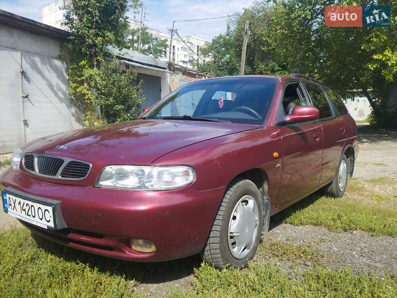 Daewoo Nubira 1999