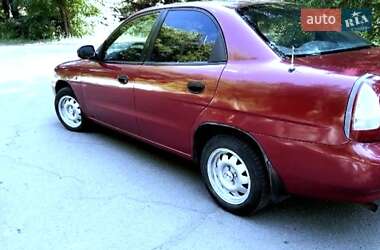 Седан Daewoo Nubira 1998 в 