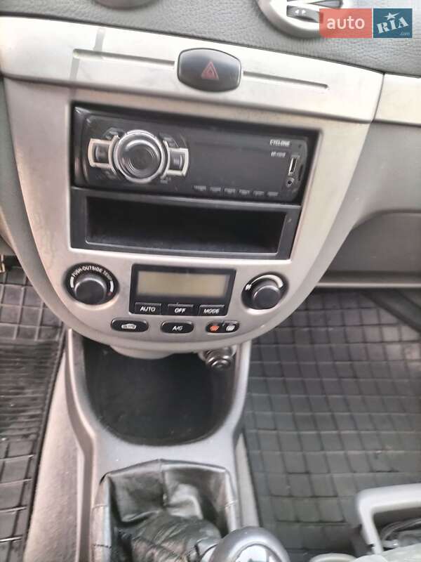 Универсал Daewoo Nubira 2004 в Дунаевцах
