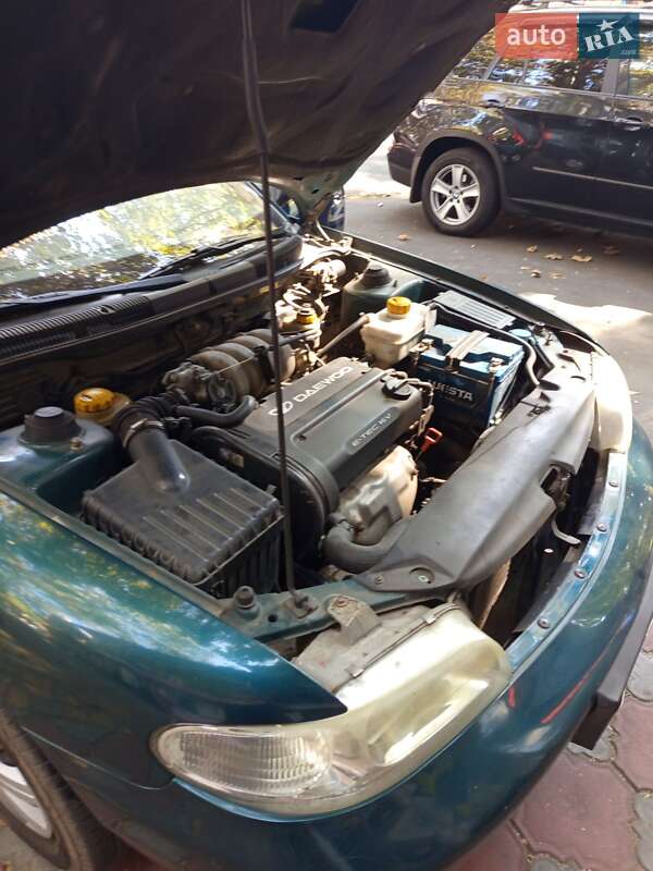 Седан Daewoo Nubira 1998 в Одессе