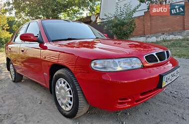 Хетчбек Daewoo Nubira 1998 в 
