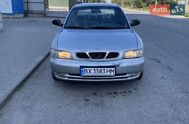 Седан Daewoo Nubira 1998 в Баранівці