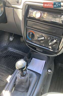 Седан Daewoo Nubira 1998 в 