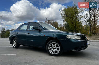 Седан Daewoo Nubira 1998 в 