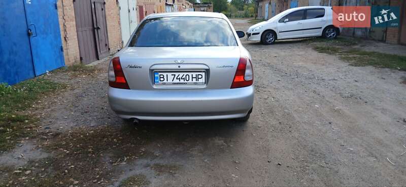 Седан Daewoo Nubira 1998 в Полтаве