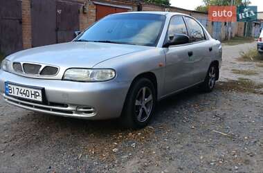 Седан Daewoo Nubira 1998 в Полтаве