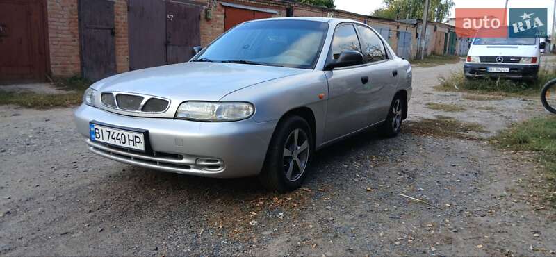 Седан Daewoo Nubira 1998 в 