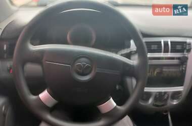 Седан Daewoo Nubira 2003 в  фото 14 Седан Daewoo Nubira 2003 в