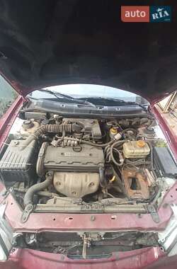 Седан Daewoo Nubira 2003 в  фото 2 Седан Daewoo Nubira 2003 в