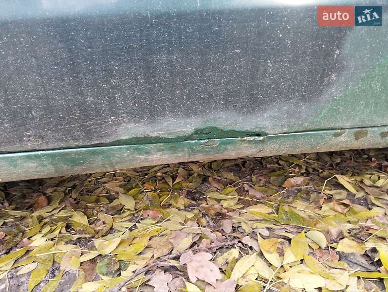 Седан Daewoo Nubira 1998 в Кременчуге