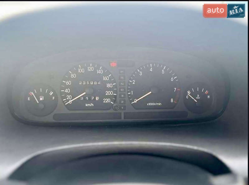 Універсал Daewoo Nubira 1999 в Харкові