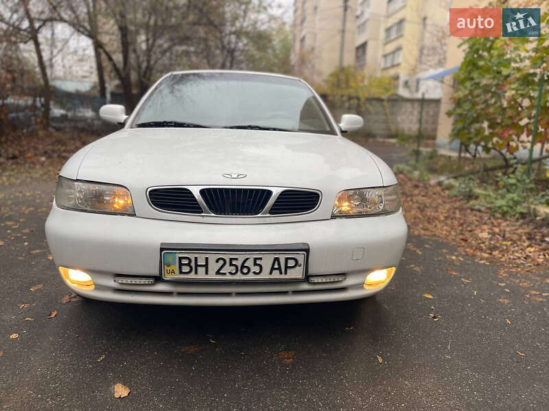 Седан Daewoo Nubira 1998 в Одессе