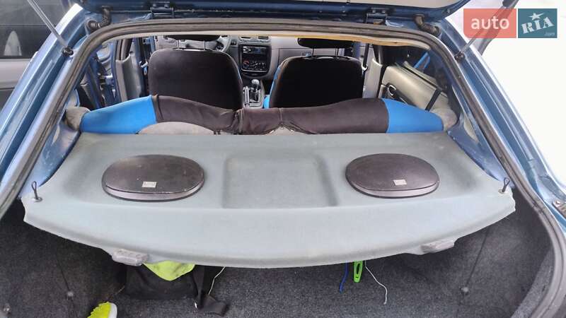 Хетчбек Daewoo Nubira 1998 в Дніпрі