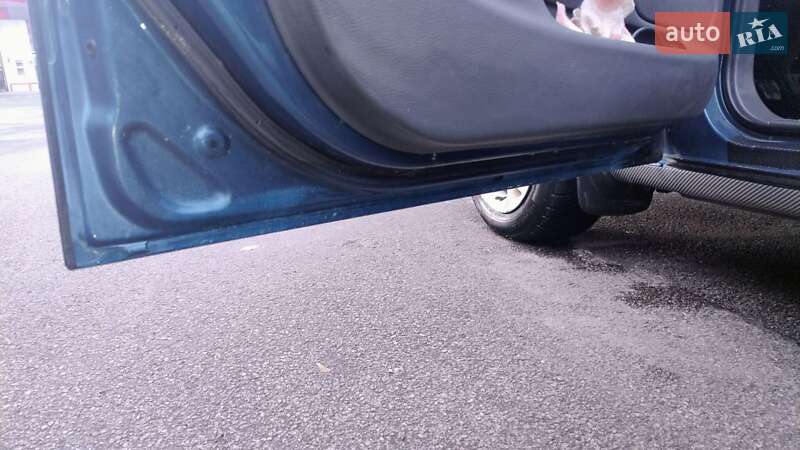 Хетчбек Daewoo Nubira 1998 в Дніпрі