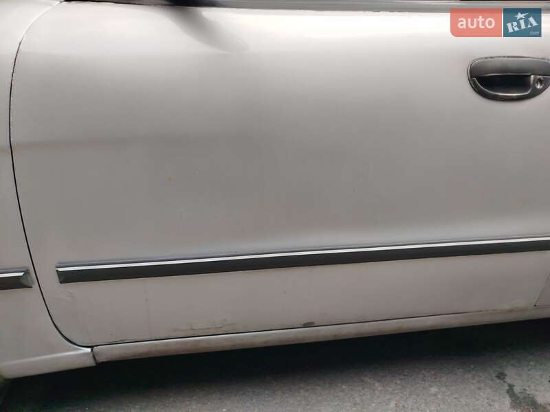 Седан Daewoo Nubira 1998 в Запорожье