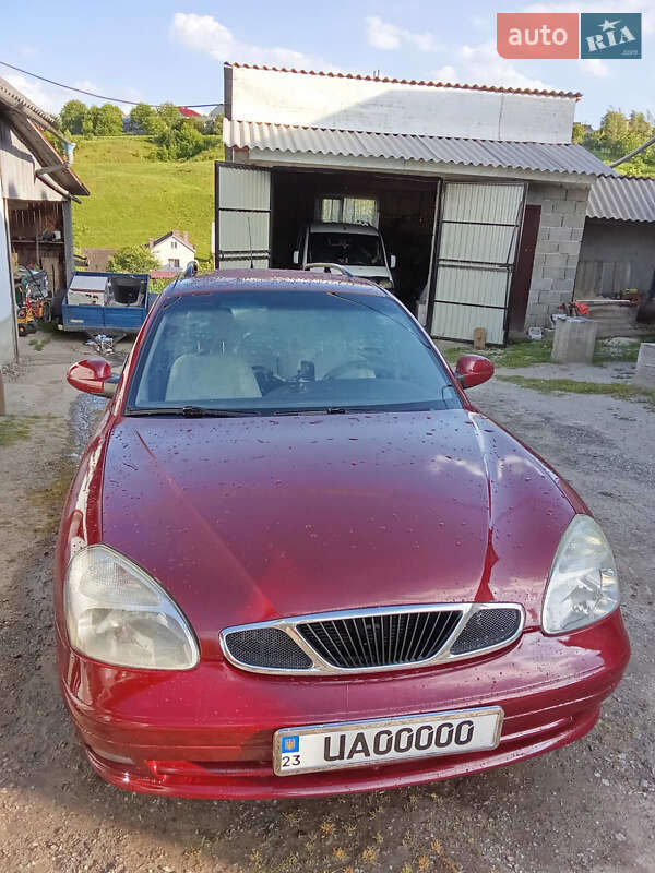 Универсал Daewoo Nubira 2000 в Дунаевцах