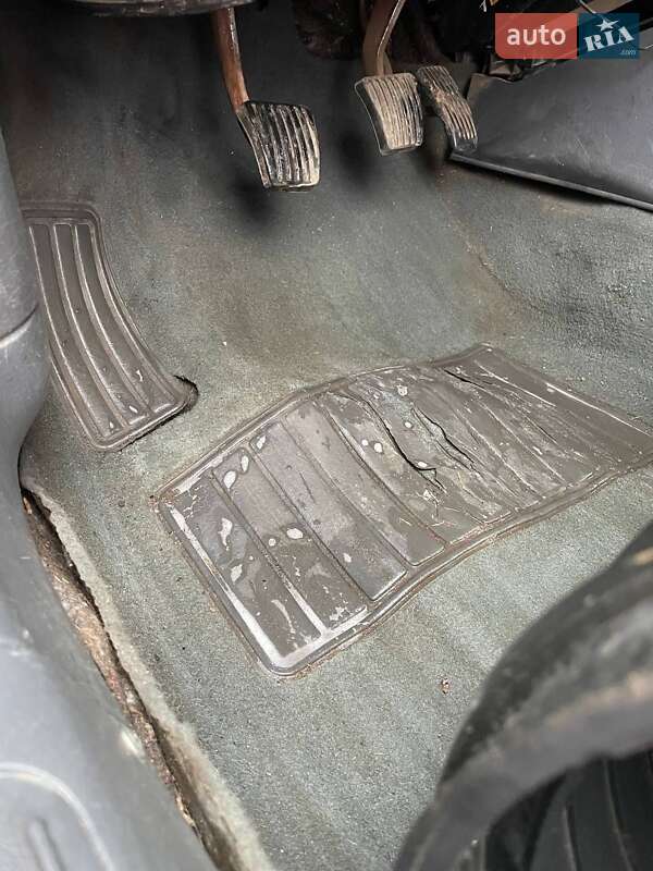 Седан Daewoo Nubira 1999 в Полтаве