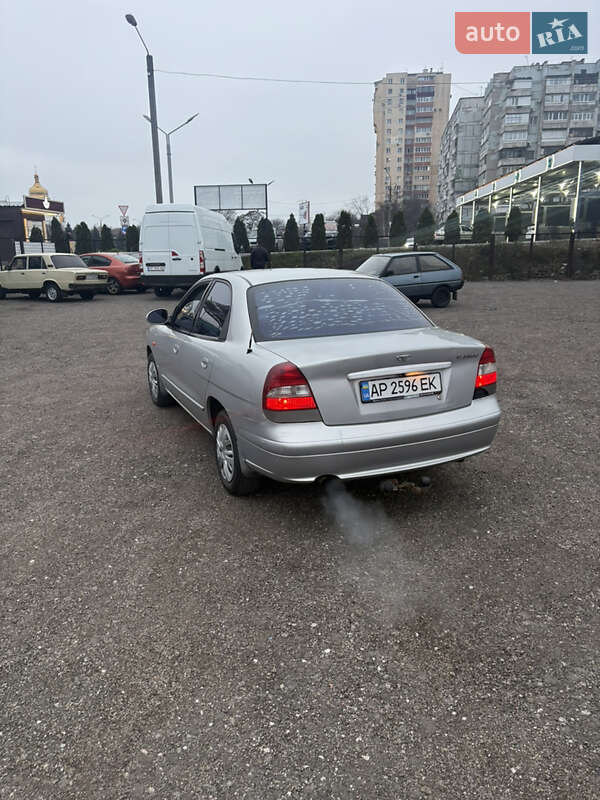 Седан Daewoo Nubira 2003 в Запоріжжі