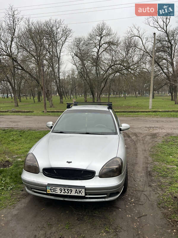 Седан Daewoo Nubira 2001 в Веселиновому