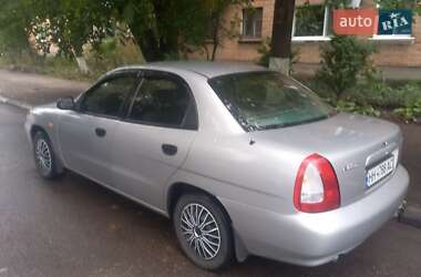 Седан Daewoo Nubira 1999 в Подольске