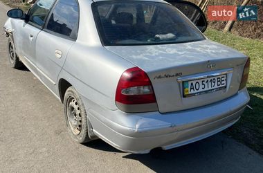 Седан Daewoo Nubira 2001 в Тячеві