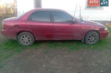 Седан Daewoo Nubira 1998 в Обухове