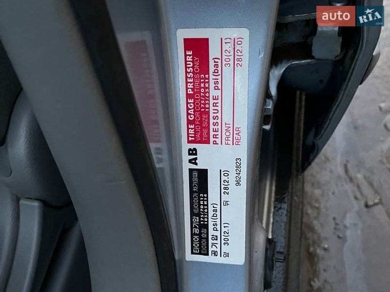 Седан Daewoo Nubira 2003 в Миколаєві