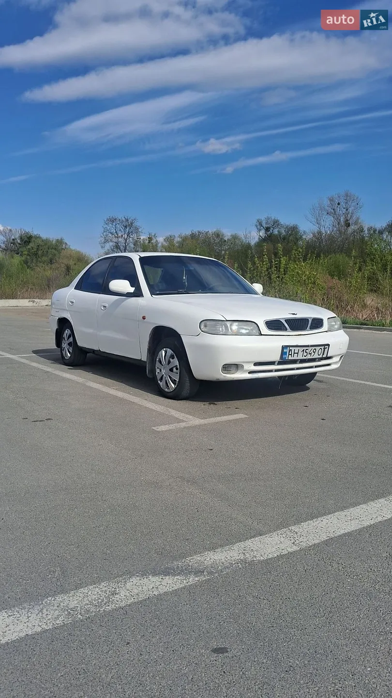Daewoo Nubira 1998