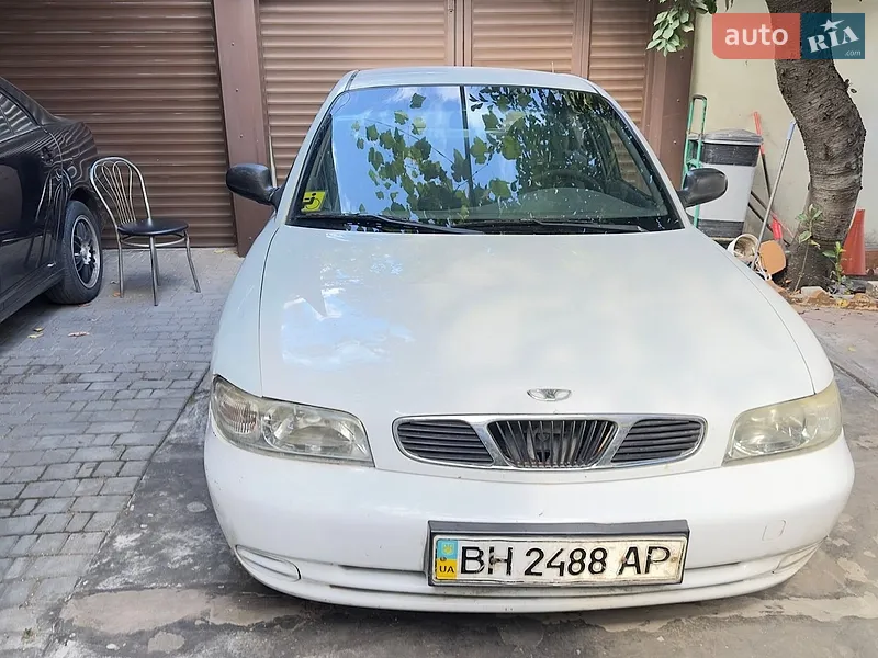 Daewoo Nubira 1998