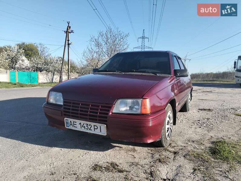 Седан Daewoo Racer 1995 в Кам'янському