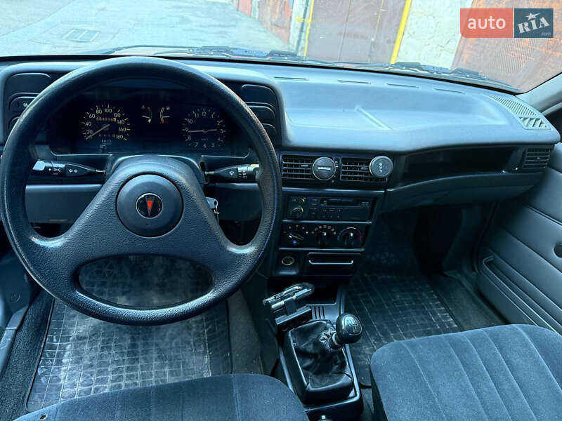 Хэтчбек Daewoo Racer 1995 в Киеве фото 10 Хэтчбек Daewoo Racer 1995 в Киеве