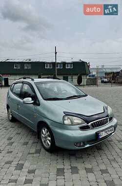 Минивэн Daewoo Rezzo 2004 в 