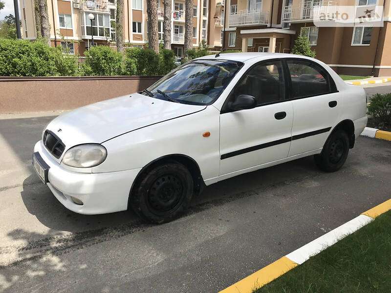 Седан Daewoo Sens 2004 в Буче
