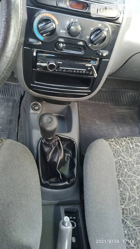 Седан Daewoo Sens 2005 в Бориславе