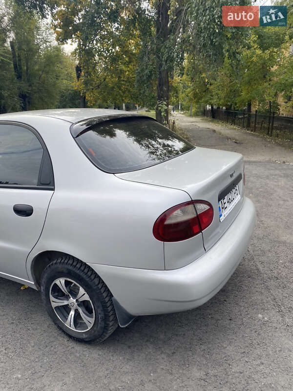 Седан Daewoo Sens 2007 в Новомосковську