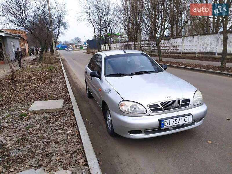 Хэтчбек Daewoo Sens 2003 в Полтаве