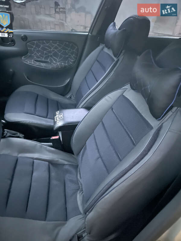 Седан Daewoo Sens 2003 в Кропивницком