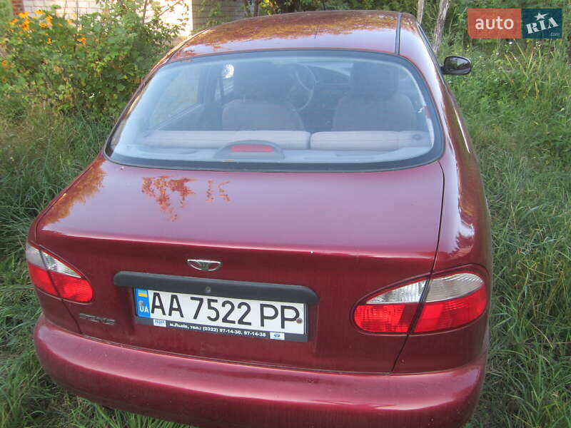 Седан Daewoo Sens 2004 в Києві