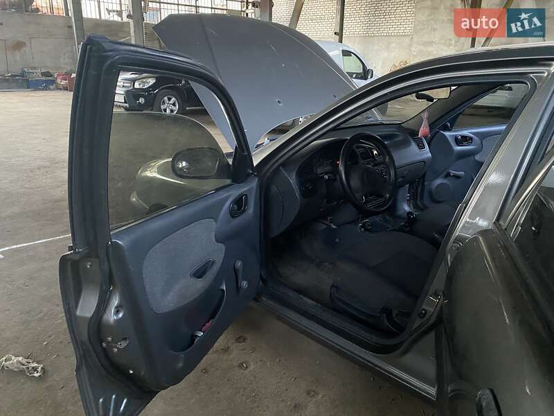 Седан Daewoo Sens 2006 в Миколаєві