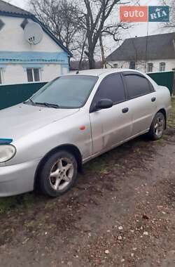 Седан Daewoo Sens 2003 в Ружине