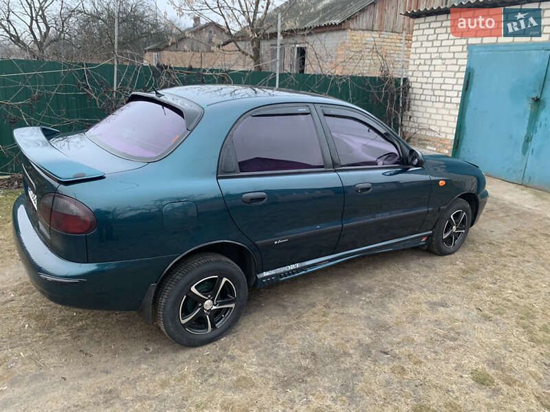 Седан Daewoo Sens 2003 в Александрие