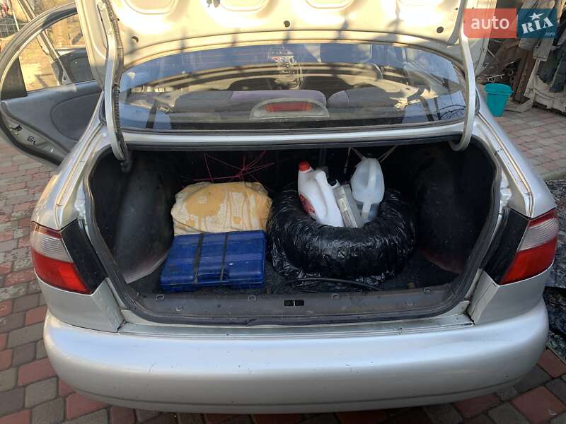 Седан Daewoo Sens 2004 в Чернигове