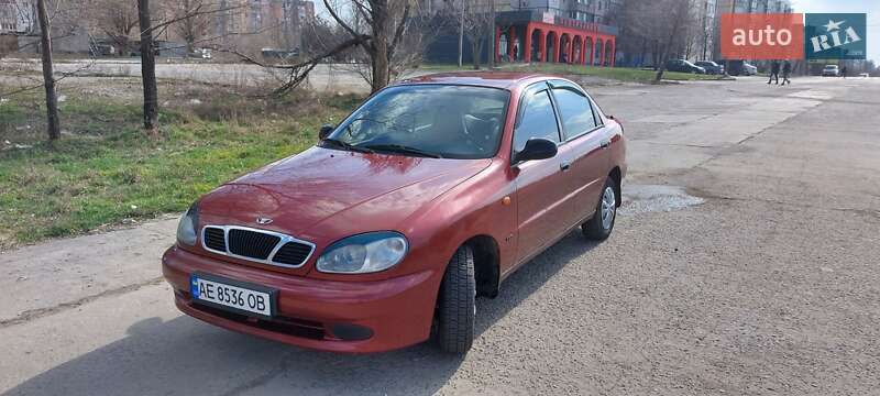 Седан Daewoo Sens 2002 в Кривом Роге