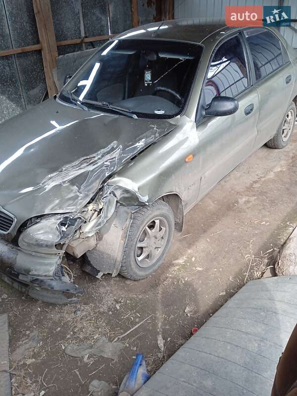 Седан Daewoo Sens 2004 в Сумах