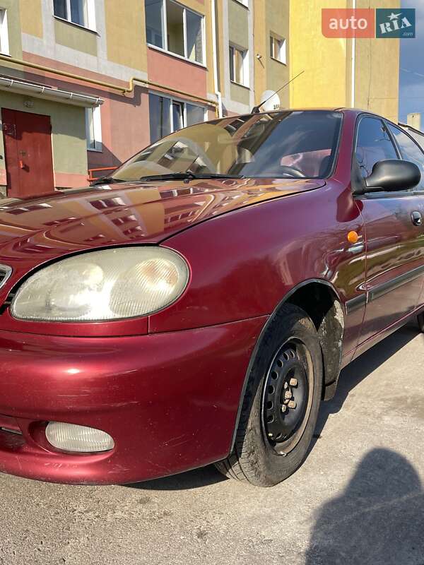 Седан Daewoo Sens 2006 в Рівному