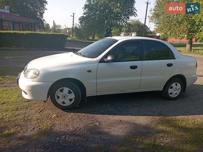 Седан Daewoo Sens 2005 в Гадяче