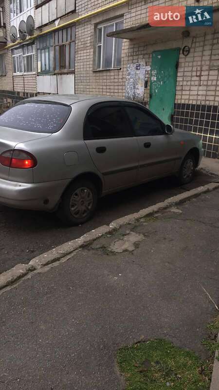 Седан Daewoo Sens 2004 в Светловодске