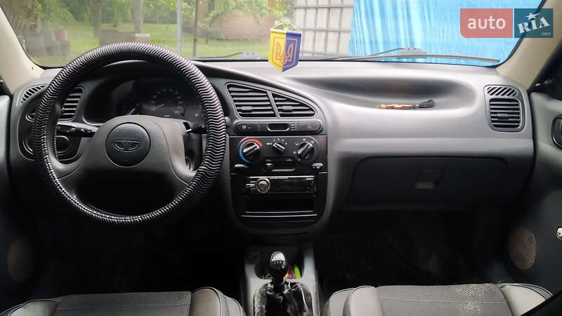 Седан Daewoo Sens 2006 в Новоукраинке