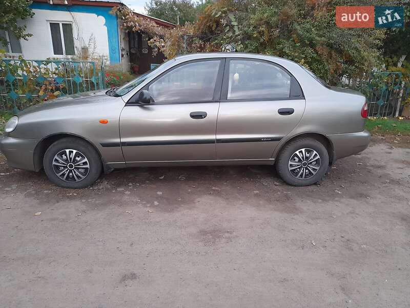 Седан Daewoo Sens 2005 в Кропивницькому